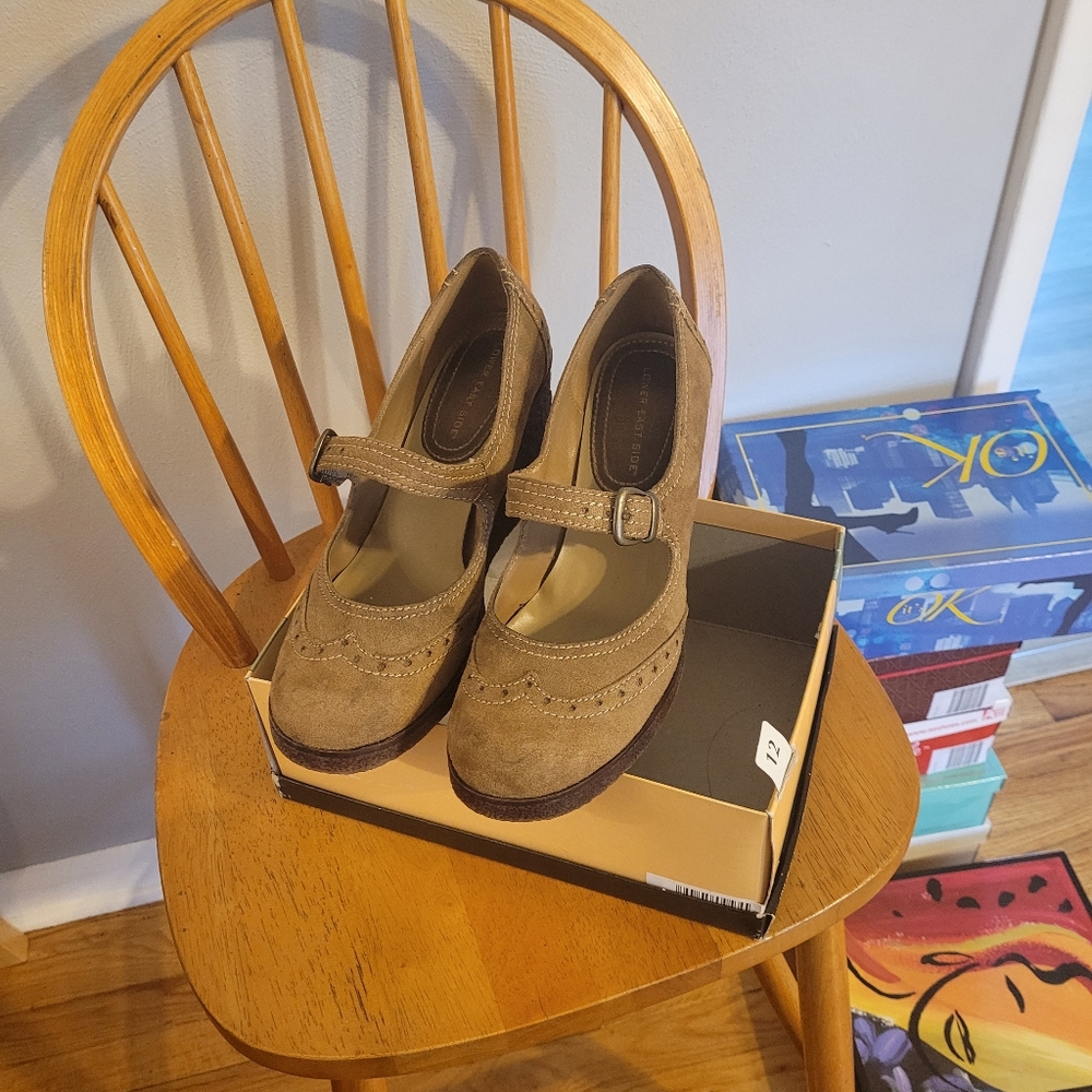 Women's shoes